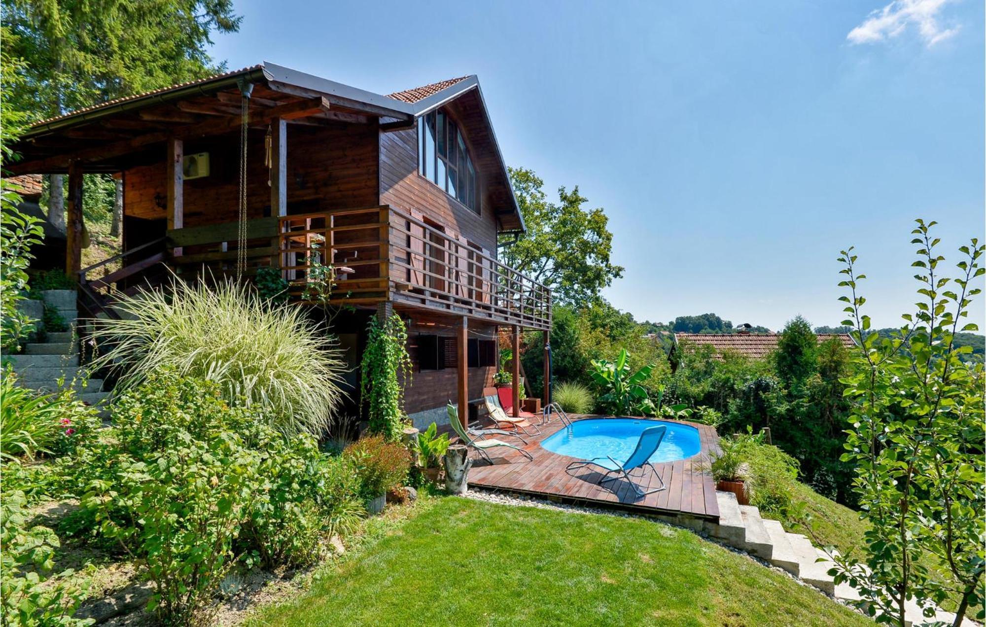 2 Bedroom Gorgeous Home In Trstenik Puscanski Екстериор снимка