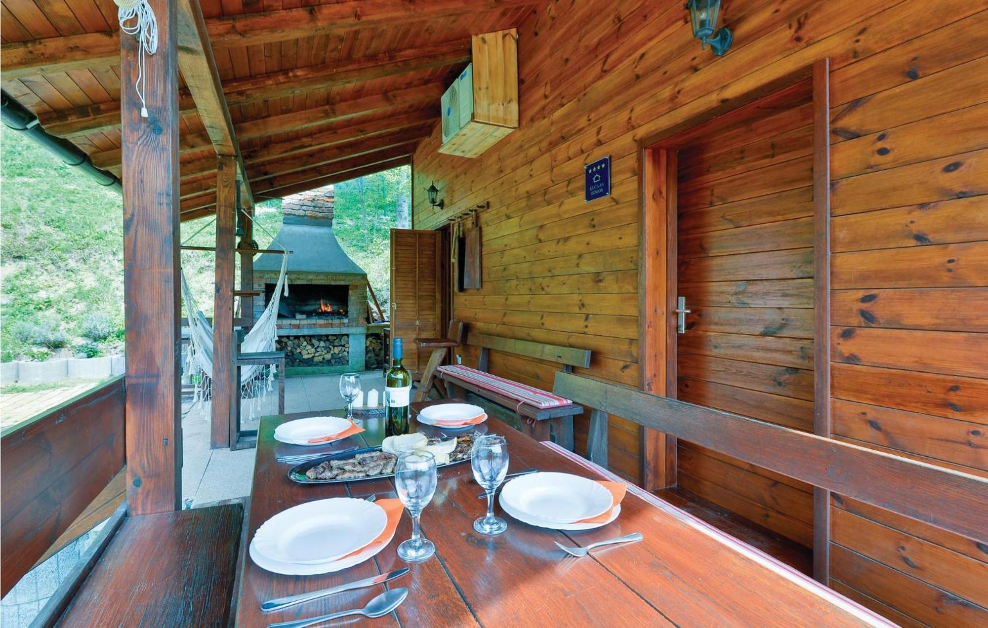2 Bedroom Gorgeous Home In Trstenik Puscanski Екстериор снимка